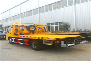 惠州附近拖车救援搭电